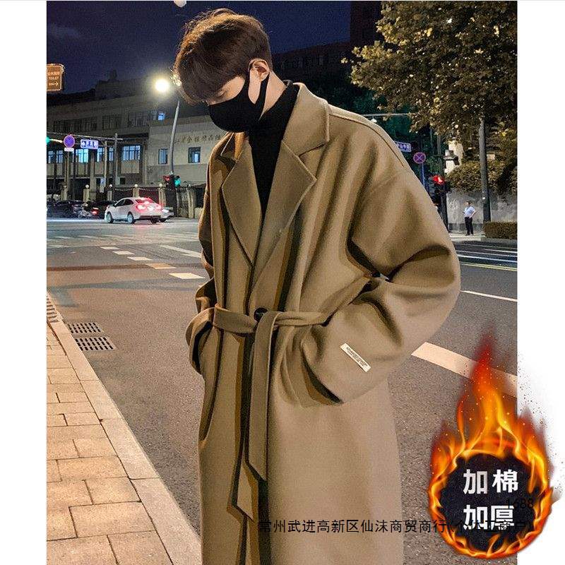 Korean style loose woolen coat for men in autumn and winter, mid-length trench coat, thick woolen overcoat for young men, trendy.