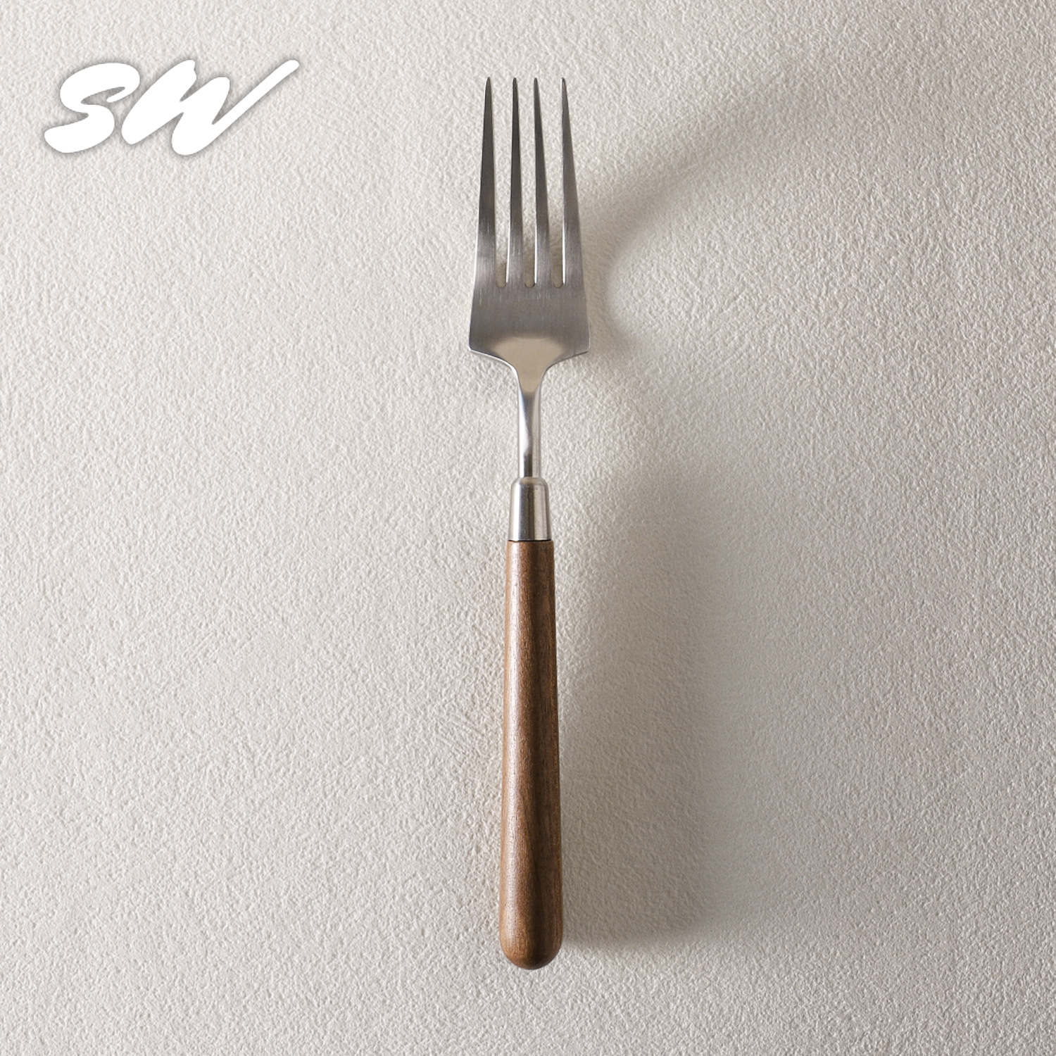 Tres nieblas retro cubiertos de madera sólida de nuez filete cuchillo y tenedor de postre cucharas de acero inoxidable cubiertos de comida occidental refinado