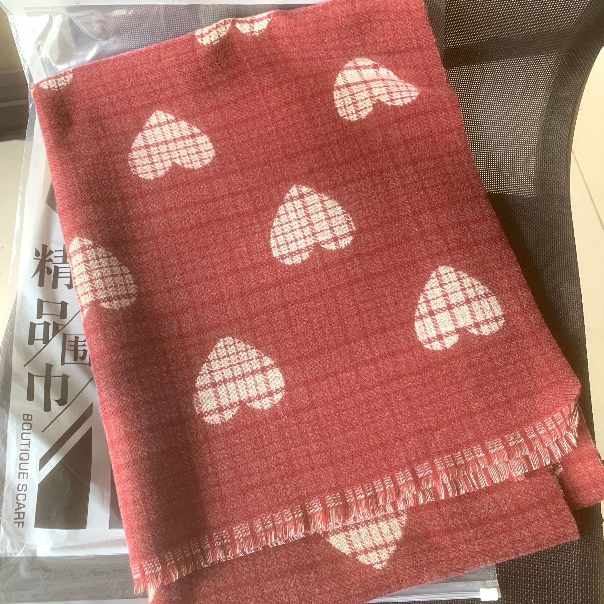 YQfLMIkX_m_f493b780f0d1a917f6e