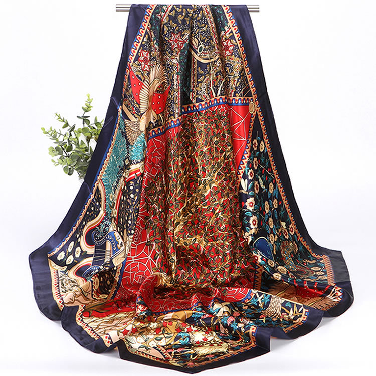 Foulard in seta da donna chic quadrato per capelli e collo_voghion.com
