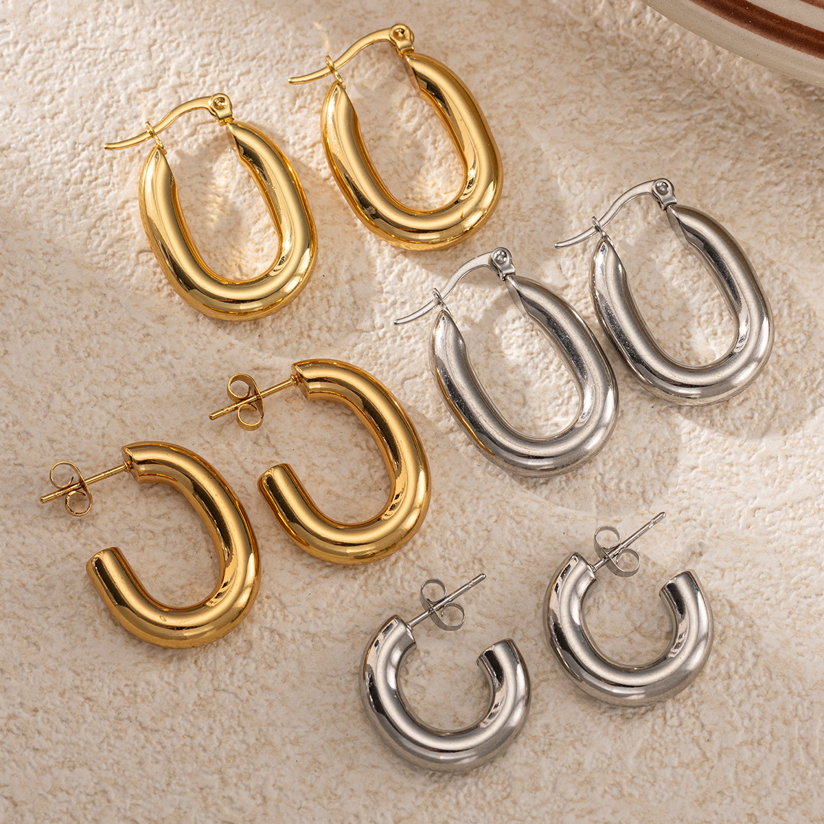 TENA Europa y los Estados Unidos venta transfronteriza caliente de titanio acero pernos ligeros de lujo de alta calidad diseño universal pernos de anillo nicho para mujeres transfronterizas