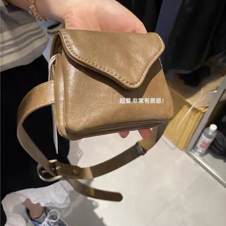 2025 Early Autumn New Korean Ouni Concave Shape Waist Bag Internet Celebrity Fashion Belt Decorative Card Holder Mini Coin Purse