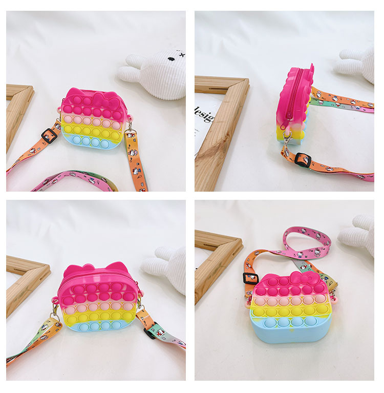 Children's Silicone Bag 2021 New Creative Decompression Small Bag Coin Purse Candy Color Messenger Bag display picture 23