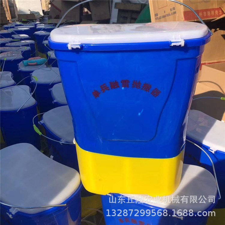 农用颗粒盐电动单兵融雪抛撒器 25L大容量化肥抛撒器 可控出肥量