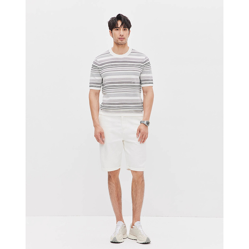 Verano nuevo cuello redondo ligero texturizado rayas camiseta de manga corta camiseta de punto hombre sin calentamiento camiseta de negocios comercio exterior al por mayor transfronterizo