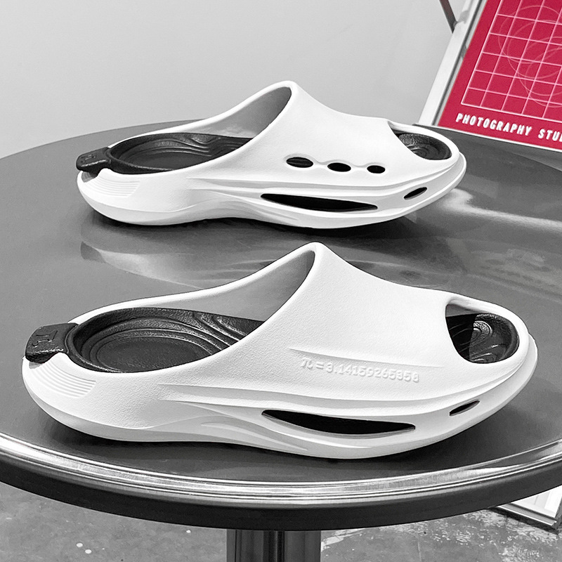 Zapatillas para hombres y mujeres con suela gruesa en verano para casa interior para parejas de baño para pisar excrementos zapatillas frías se pueden usar
