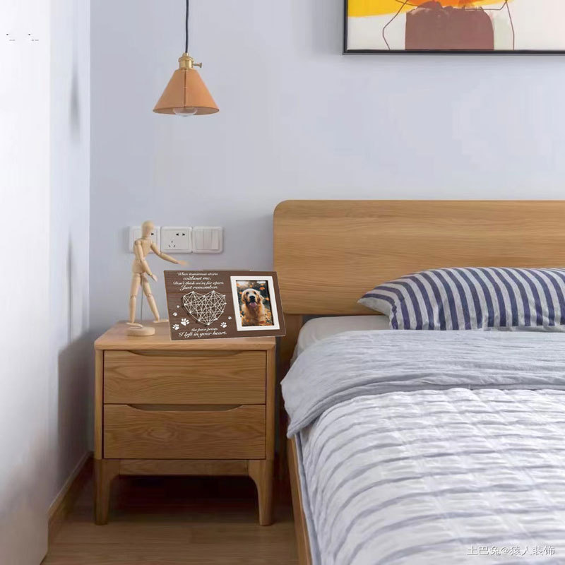 Fábrica al por mayor densidad tablero aerosol pintura corteza textura madera gato y perro foto marco decoración madera bobina foto marco colgante