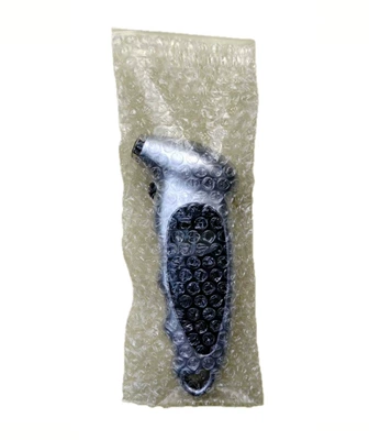 Air pressure gauge/tire pressure gauge — Keychain Tire Pressure Meter Digital - silver-bag-with-battery