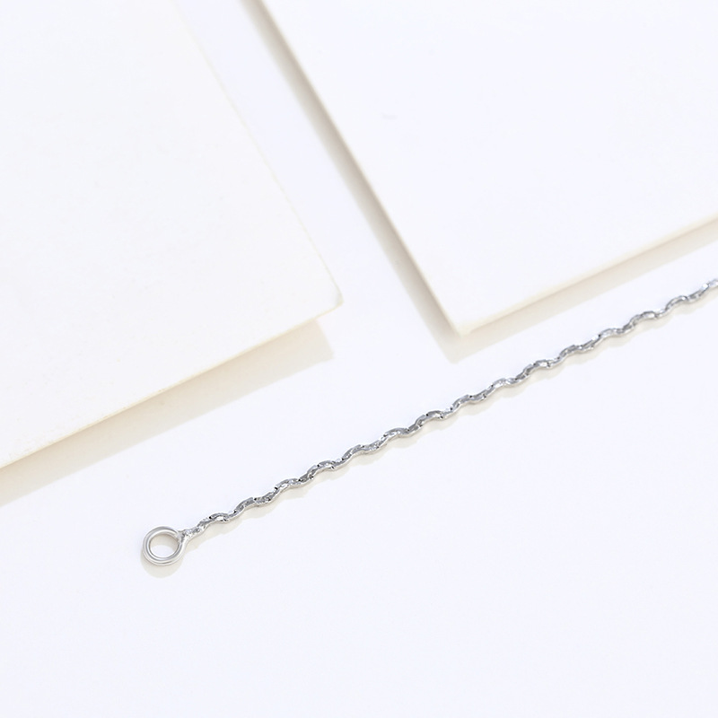 Xuping joyería simple blanco fino corrugado cadena colgante con cadena personalidad de la moda cadena de cadena única collar para las mujeres