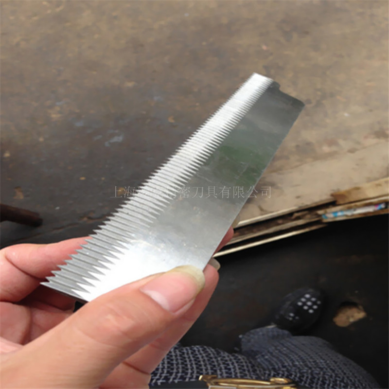 ���Ҽӹ��������ε�Ƭ ��װֽ���ޱ߻��иƬ ���ƾ�ݵ�Ƭ