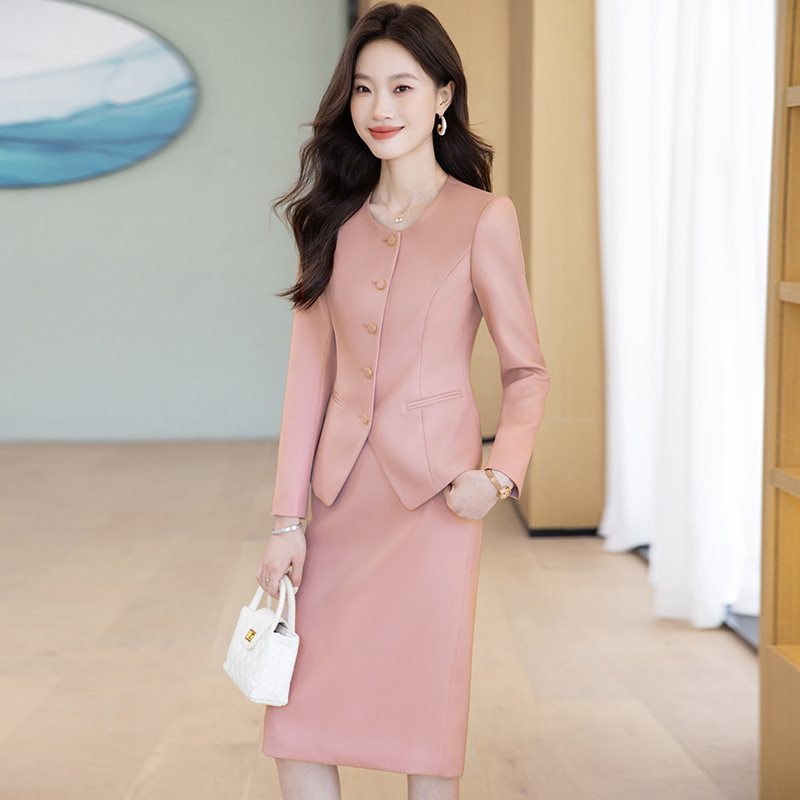 2025 Autumn and Winter Fashion Single-Breasted Waist-Cinching Elegant Internet Celebrity Trendy Chanel-Style Blazer and Slimming Long Skirt Suit