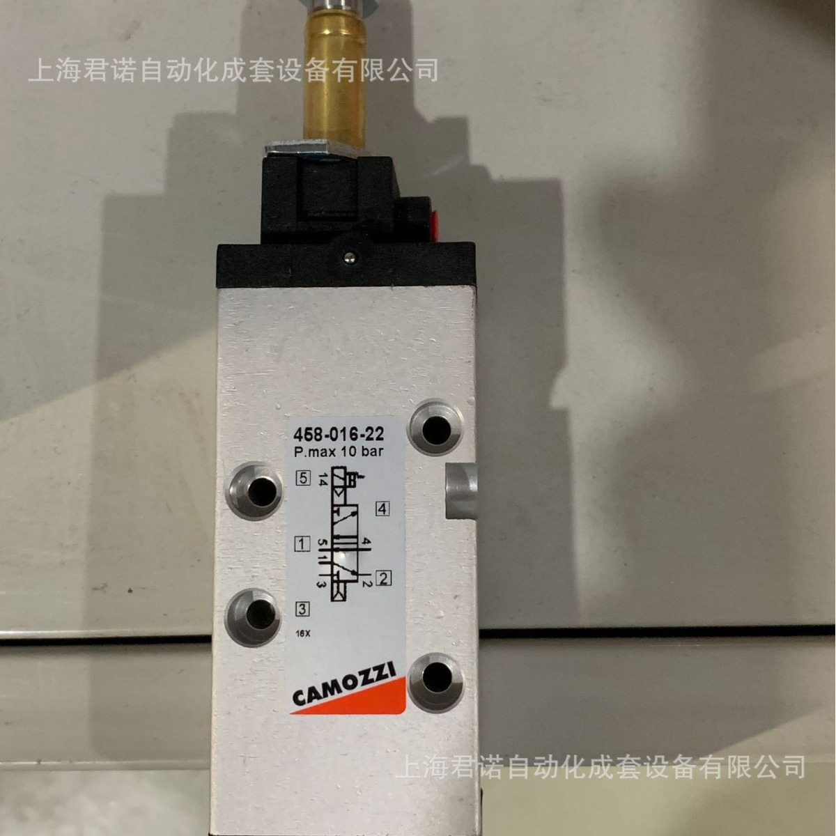 电磁阀 458-016-22 CAMOZZI 康茂胜 4系列二位五通电磁阀