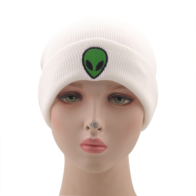 Wholesale Alien Embroidery Knitted Woolen Hat Nihaojewelry display picture 1
