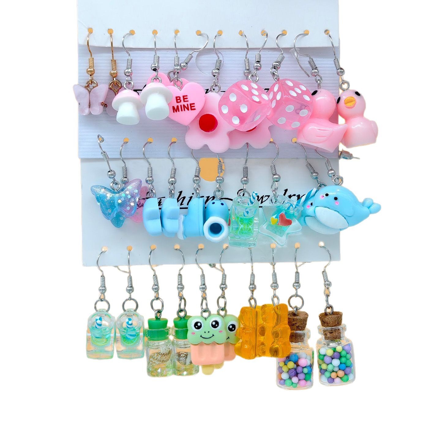 Moda transfronteriza de venta caliente de dibujos animados animales de caballo blanco resina de margarita simulación de alimentos donut auriculares multi-pieza conjunto