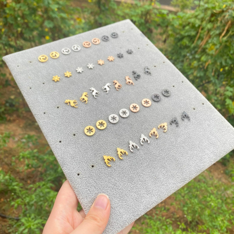 Fashion Christmas Tree Titanium Steel Plating Ear Studs 1 Pair