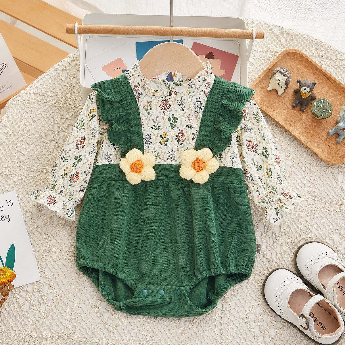 Baby clothes autumn baby girl small flower romper newborn autumn clothes baby clothing
