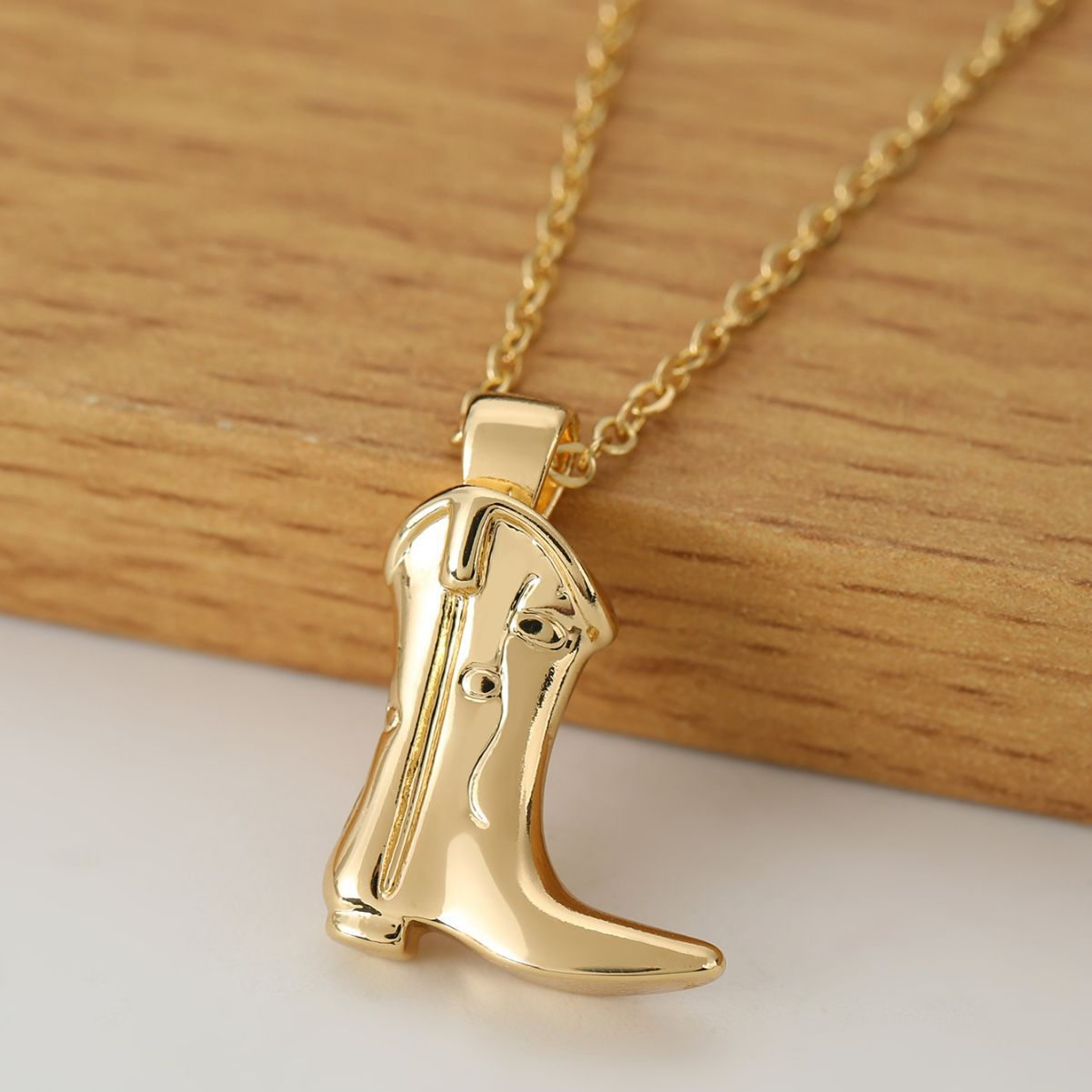 Pendant Necklace Classification Copper Chain Material Wholesale Retro Simple Style Boots Copper Plating Pendant Necklace