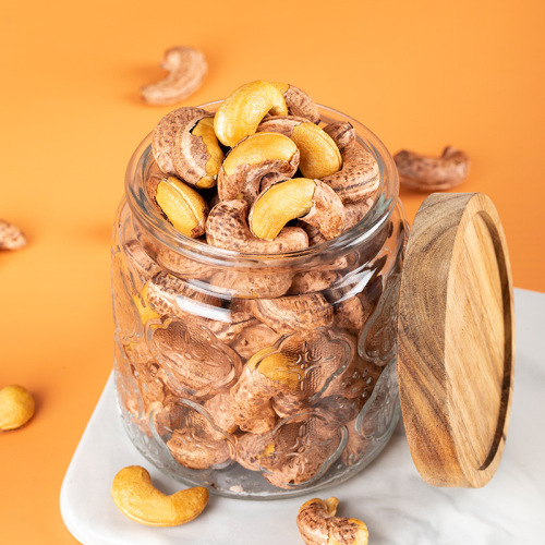 2024 New Skin Cashew Nuts 500g Large Grains Vietnamese Salt Roasted Purple Skin Grade Nuts Pregnant Women Snacks Wholesale