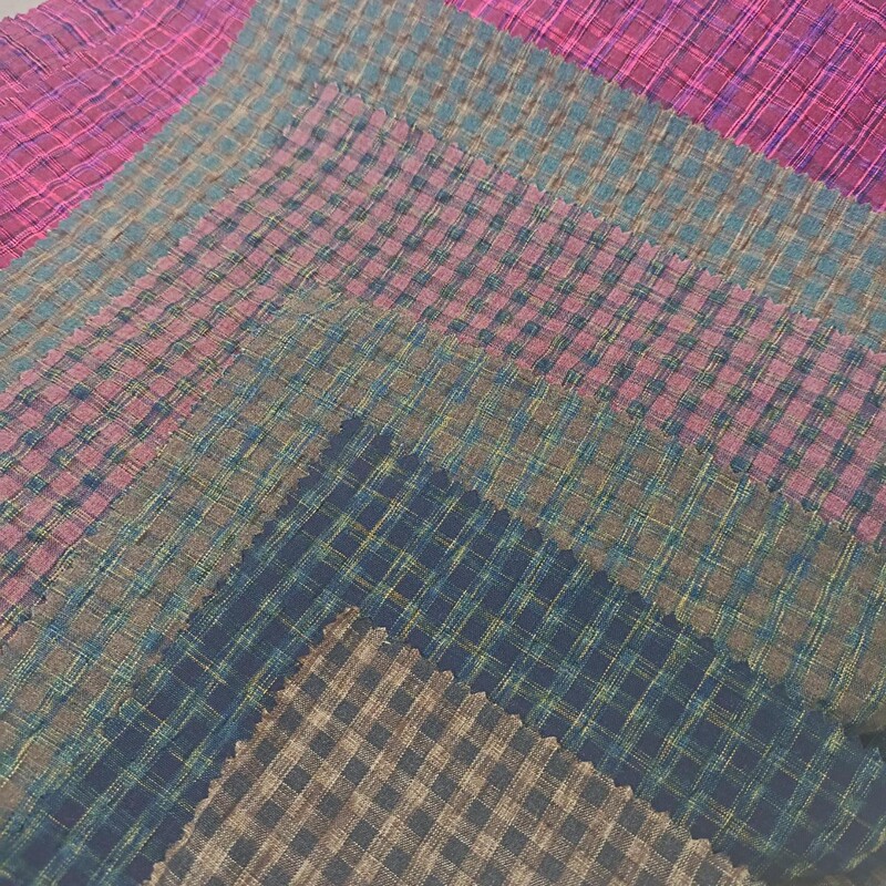 Polyester-Cotton Bubble Grids, New Style with Retro Feel, Suitable for Loose Shirts, Dresses, Casual Shorts Fabrics