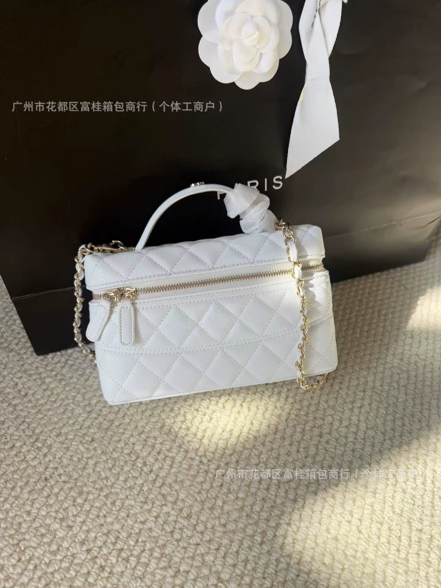 [2025年新款小香25C饭盒包 链条 LP手柄盒子大容量  hass荔枝纹]