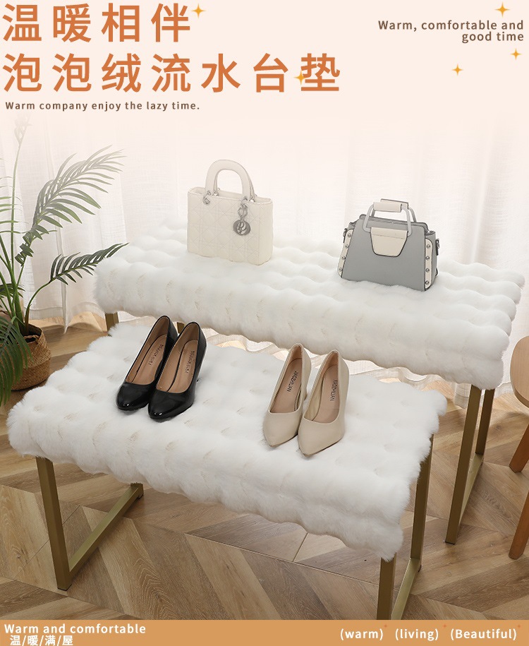 High-End Carpet, Plush Mat, Thickened Sleeping Pad, Transformation Tool for Bedroom, Fluffy Carpet Covering the Entire Room