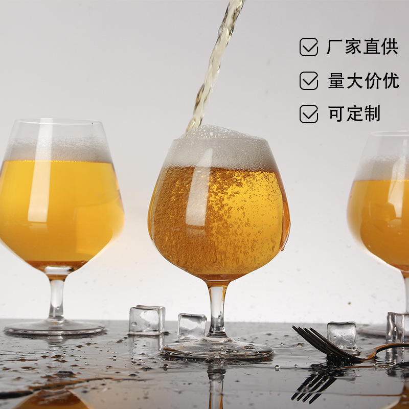 Glass wineglass