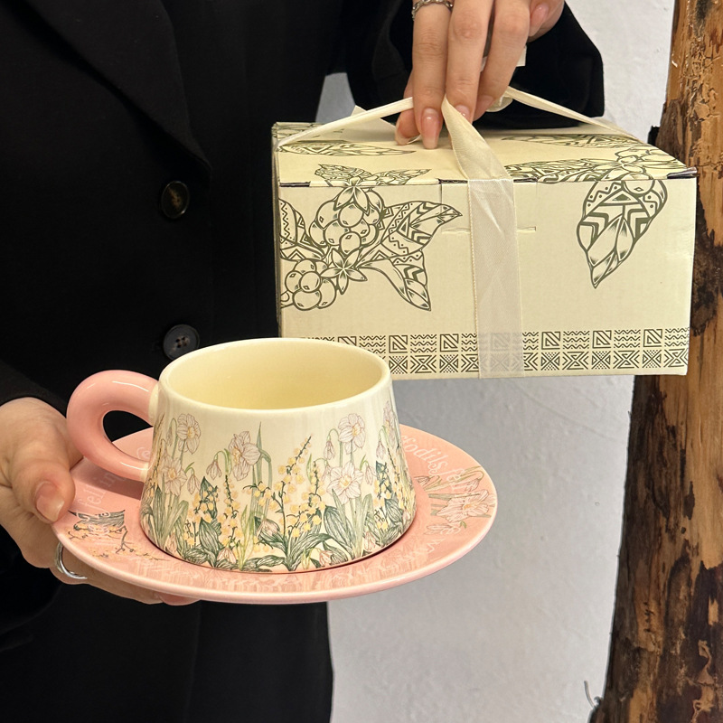 2025新款陶瓷杯超好看的咖啡杯碟高颜值家用马克杯实用礼盒伴手礼|undefined