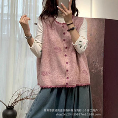 刺绣针织马甲2025文艺日系森女系圆领单排多扣设计感百搭无袖上衣