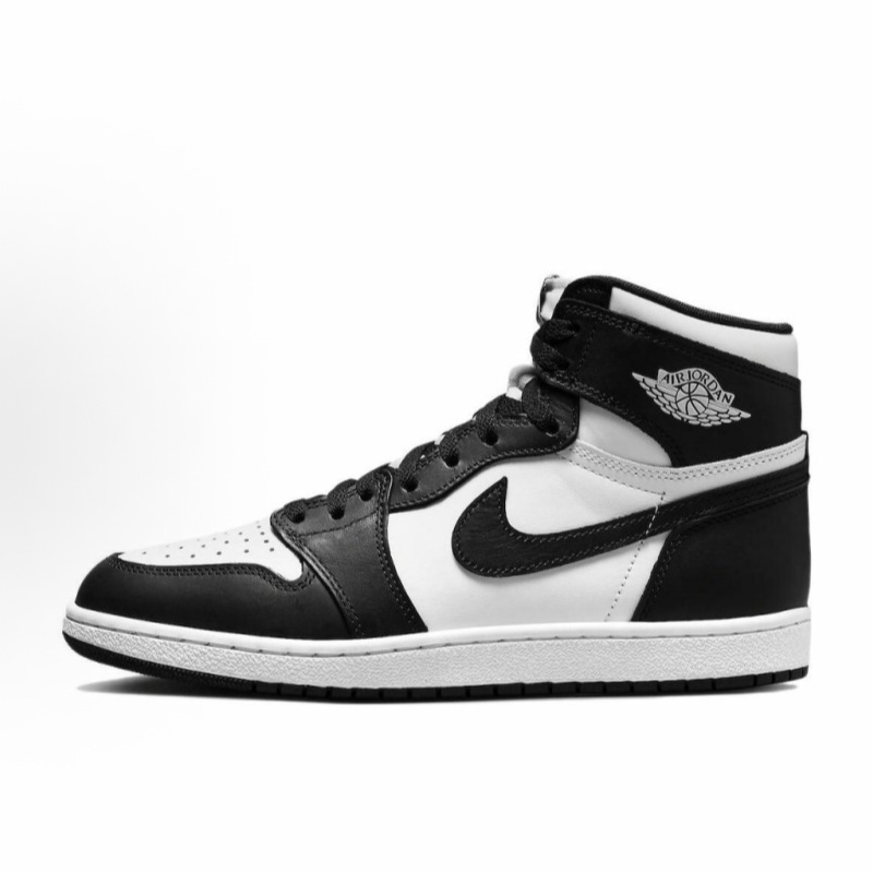 555088-010 El panda blanco y negro