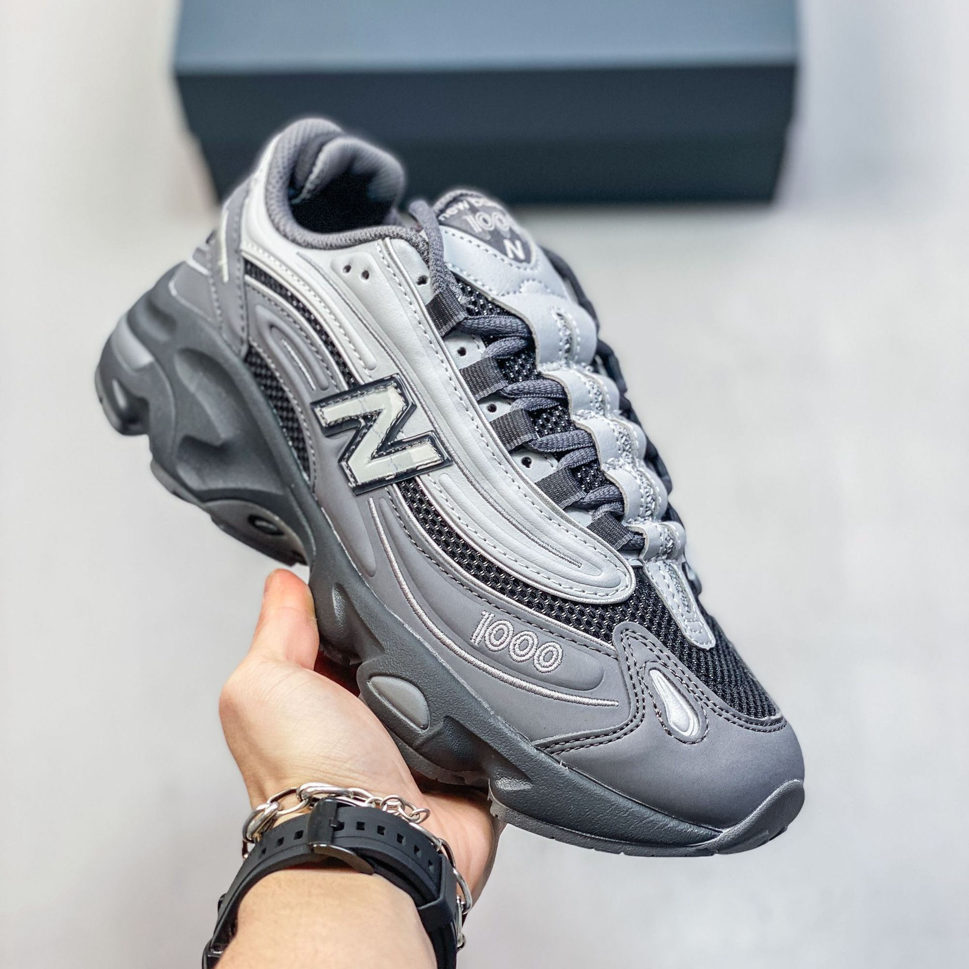 Zapatos de correr retro de alta calidad NB1000 marca conjunta de cuero de malla de suela gruesa zapatos deportivos para hombres y mujeres zapatos de viaje casuales