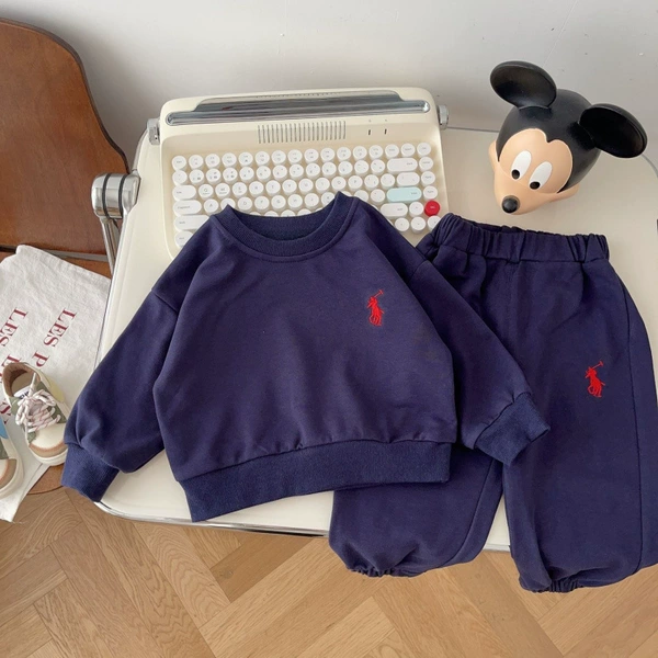 Navy suit [embroidery]