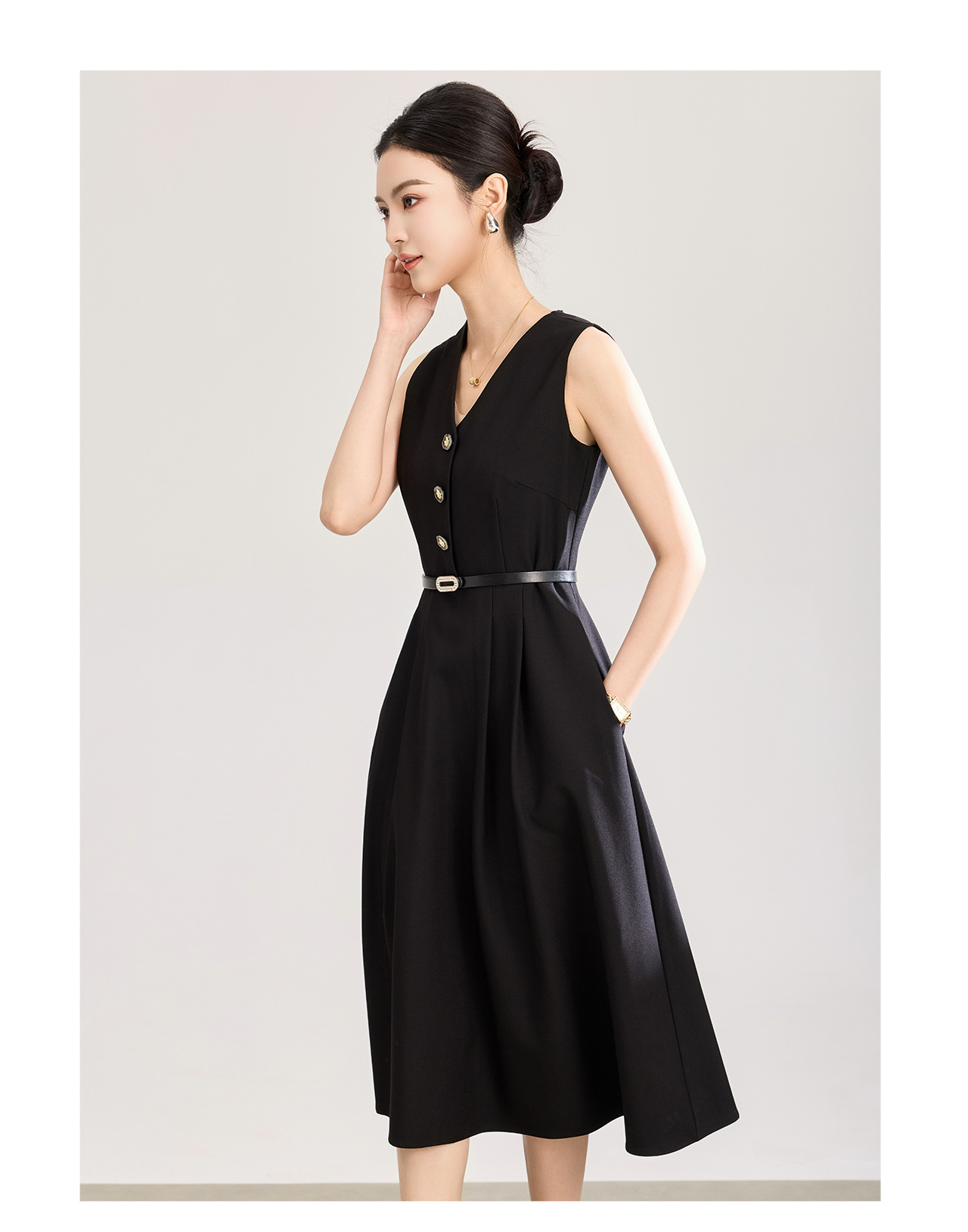Đầm vest liền ôm body nữ công sở tay ngắn — màu be chi tiết 18