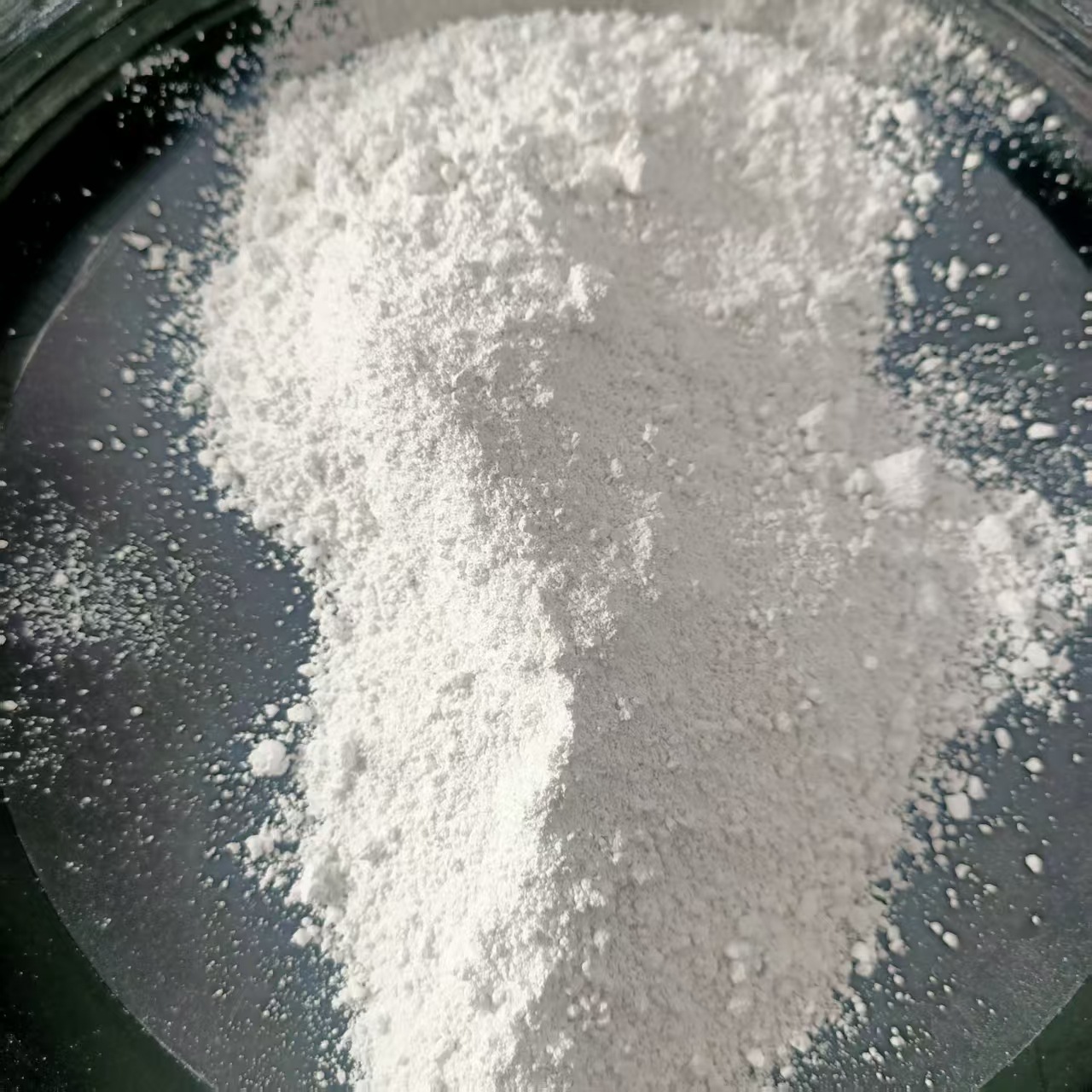 厂家供应 硅灰石 硅灰石粉 涂料级 塑料 橡胶制品