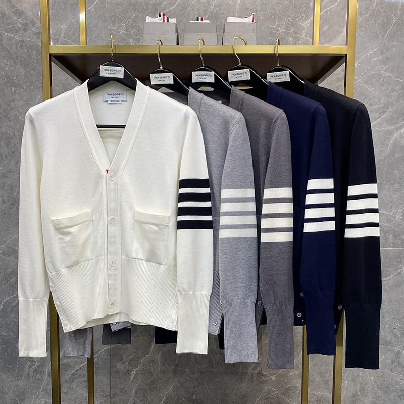 tnom biowhe tb four-bar knitted v-neck cardigan sweater men's and women's autumn and winter casual fashion coat tnom biowhe tb four-bar knitted v-neck cardigan sweater men's and women's autumn and winter casual fashion coat