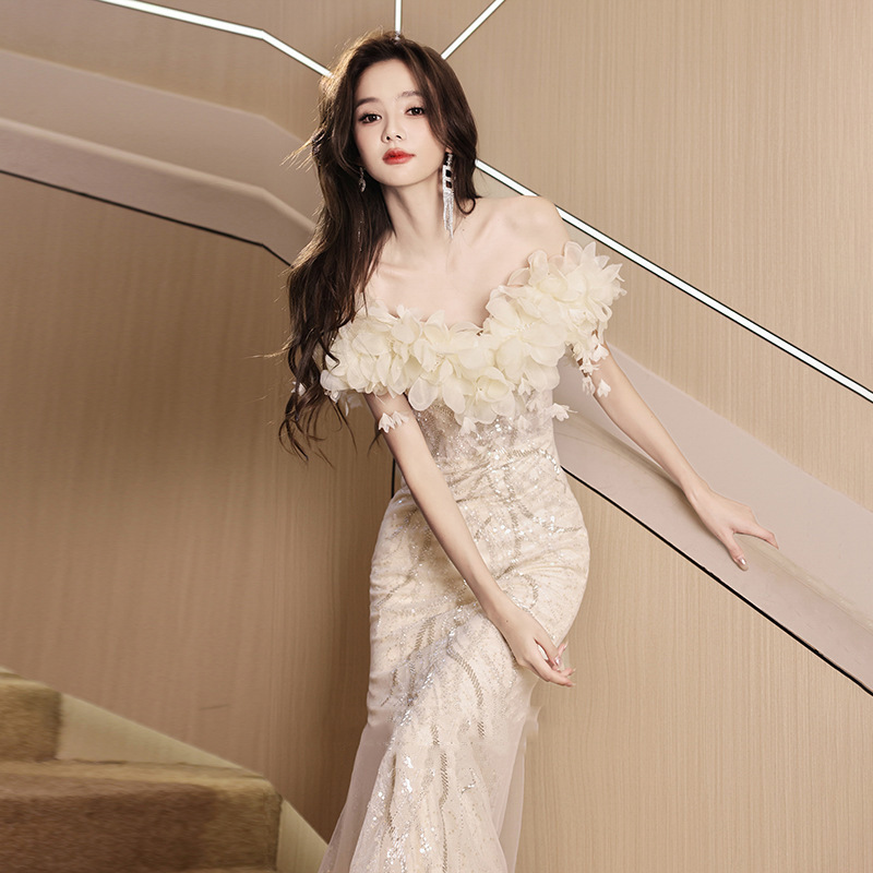 white christmas dresses Zapaka Women Champagne One Shoulder Bridesmaid Dress Satin A Line Long Wedding Guest Dress with Sleeves, Champagne / US12