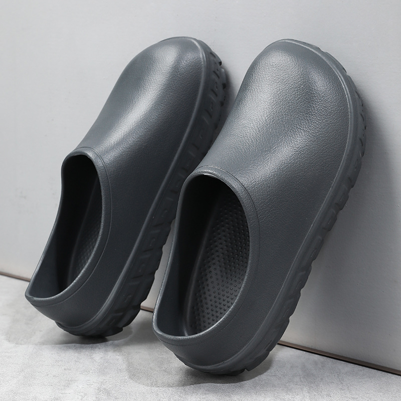 Zapatos de chef de fábrica, trabajo de cocina de verano para hombres, protección laboral, botas de lluvia, pesca de vadeo para hombres, zapatillas Baotou en stock