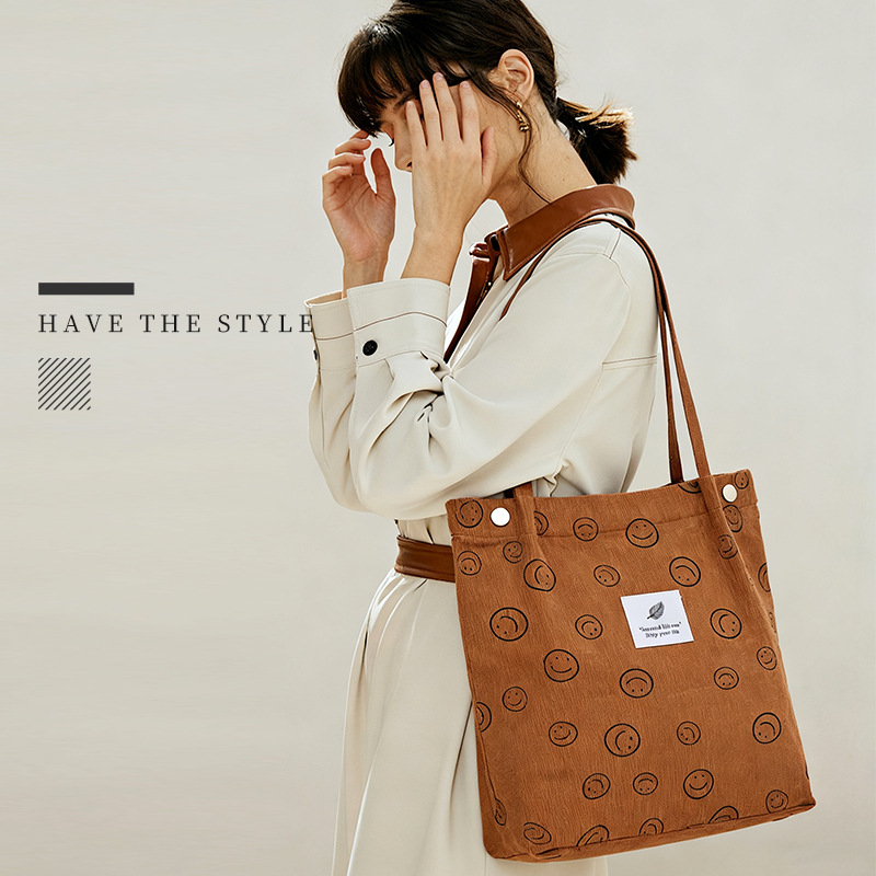 Bolso de lona de pana simple estilo ins Bolso de lona con doble hombro Bolso de almacenamiento de viaje Bolso femenino Bolso de hombro