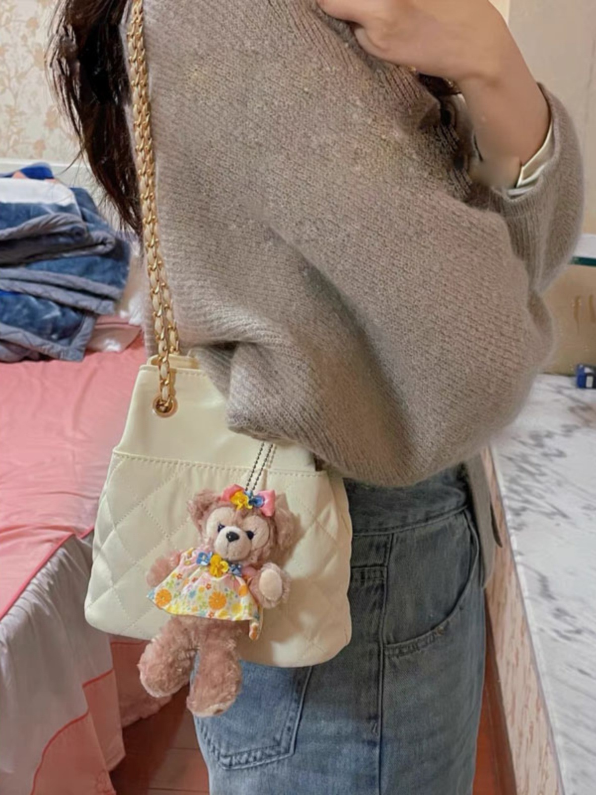 Longxin mismo estilo color crema Chanel estilo rombo cadena bolsa para mujeres 2023 nuevo cordón acolchado de un solo hombro bolsa de cubo