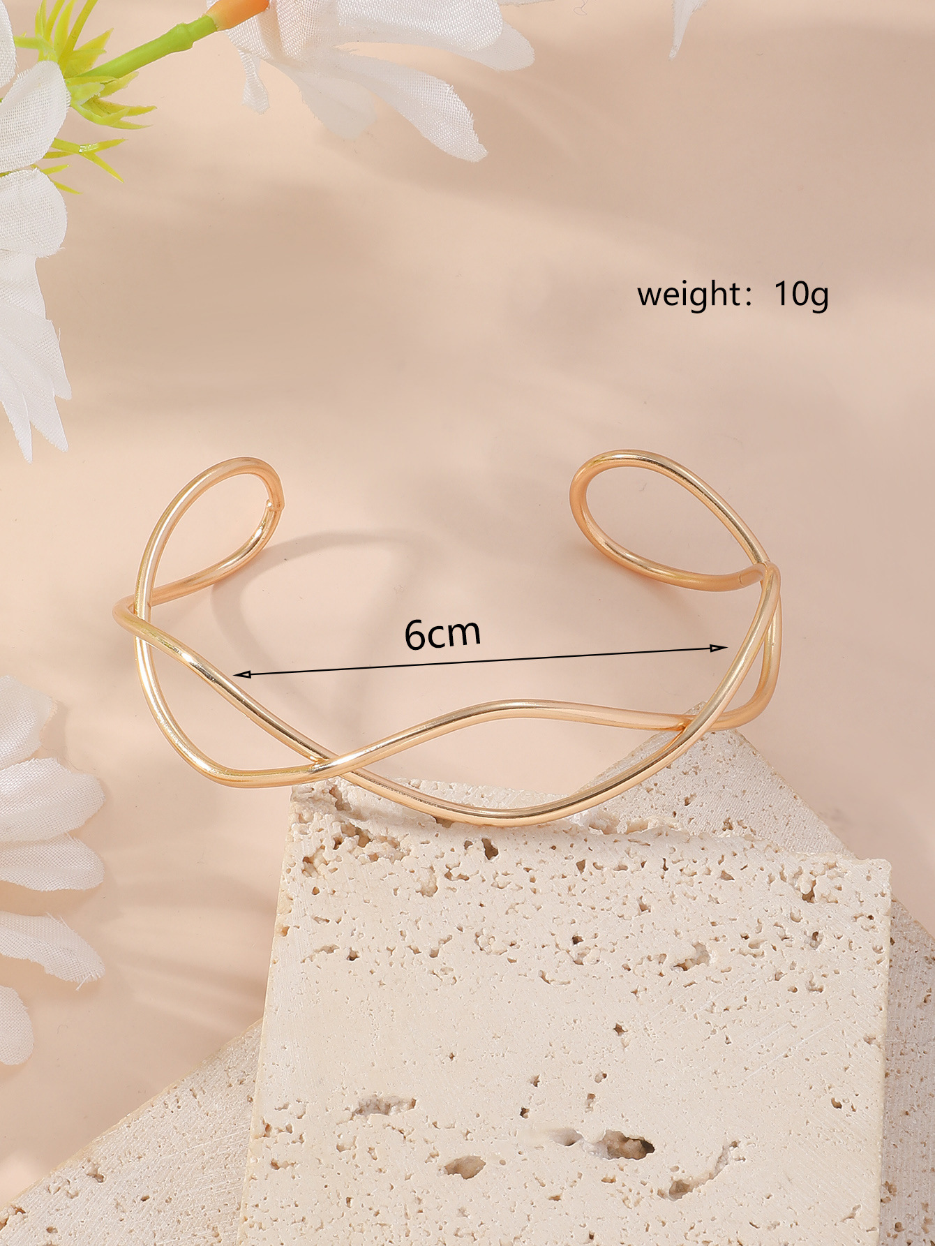 Simple Style Cross Heart Shape Knot Alloy Iron Plating Women's Bangle display picture 3
