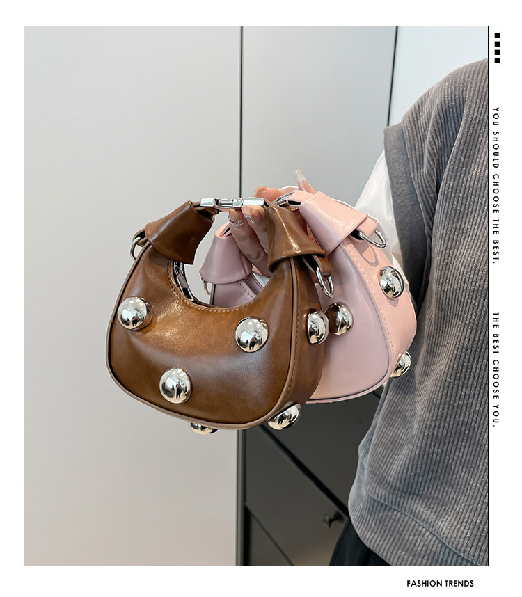 h2uTiviiztSHn2aJjQ1bWpXNj3lFmjKOmDDP