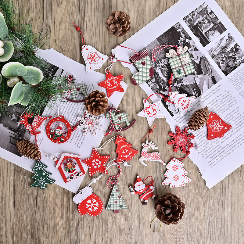 クリスマスの木製のペンダントクリスマスのペンダントクリスマスの装飾品|undefined