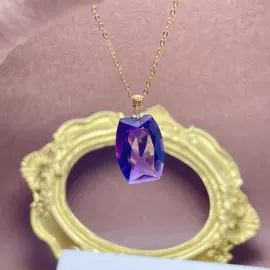 戒指;吊坠;耳钉