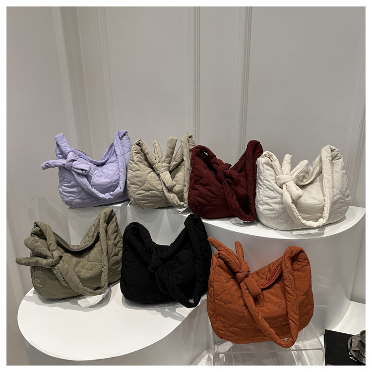 Streetwear Style Square Shape Women's Down Cloth Solid Color Streetwear Square Zipper Crossbody Bag