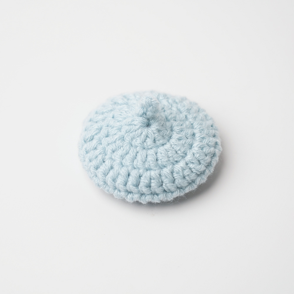 Light gray beret