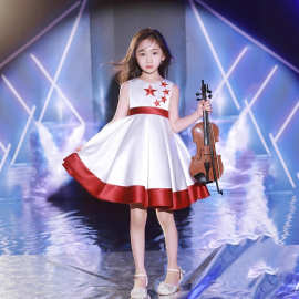 2026新款儿童大合唱女童红歌比赛爱国朗诵五星红旗表演演出服批发