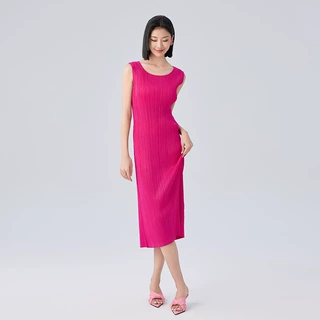 定制褶衣批发夏季新款高级感无袖连衣裙时尚优雅气质修身显瘦长裙