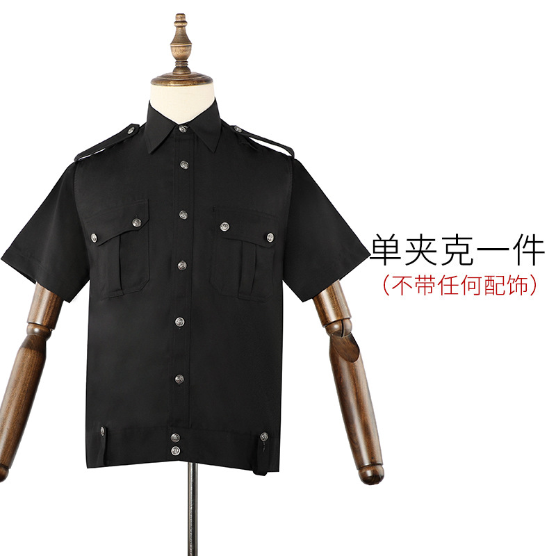 액세서리가없는 짧은 소매