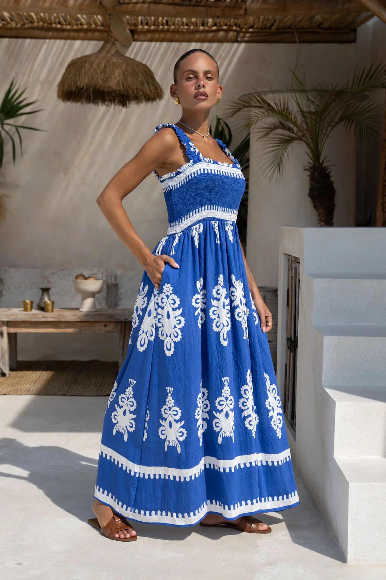 364g Weight Maxi Long Dress Dress Length Type Sleeveless Sleeve Length Strap Dress Dresses Type Polyester Fabric Type High Waist Waist Line Holiday Occasion Strap Neckline Loose Fit Type Printing Pattern 2025 Spring and Summer Season Women's Gender Elegant, Vacation Style Wholesale Women's Elegant Vacation Printing Holiday Strap Sleeveless Strap Dress 20