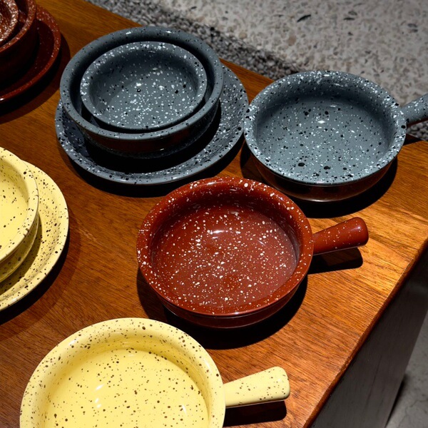 Retro ceramic porcelain sand