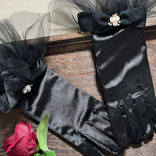 Lace Gloves Women Elegant Short Gloves Pearl Accessories Tea Party Vintage Gloves Suitable for Women Girls Wedding